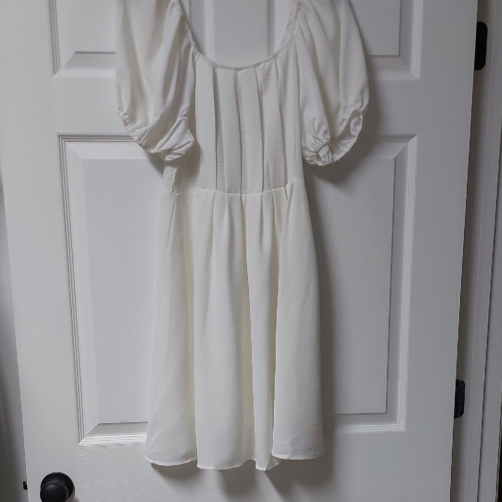 Charming Ivory Juniors Dress with Puff Sleeves